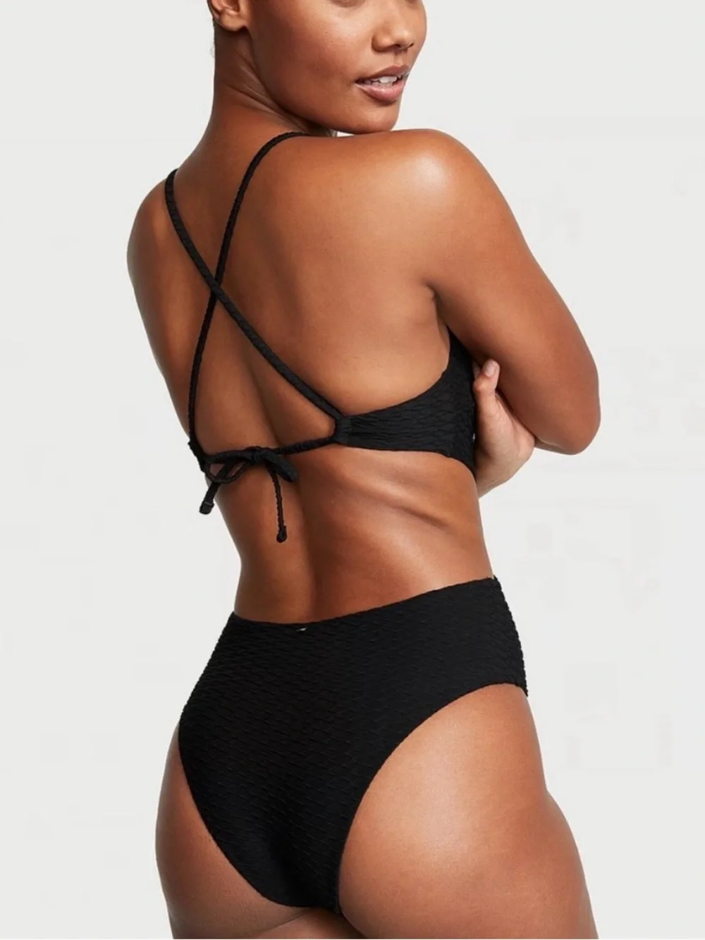 Victoria’s Secret Cut Out Cheeky One Piece Swimsuit XXL Textured Black